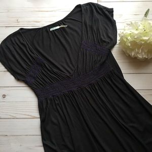 {Urban Outfitters} Gray Empire Waist Flowy Top—M